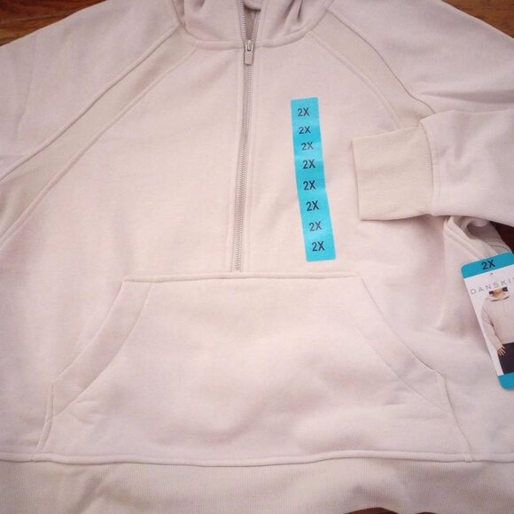 Danskin Women Plus Size 2X Mixed Rib Half Zip Tan Hoodie Sweatshirt NWT - Picture 5 of 5